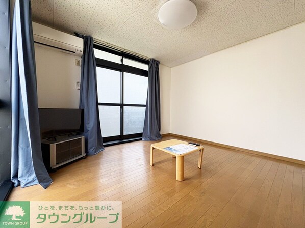 レオパレスBLOWIN IN THE WINDの物件内観写真